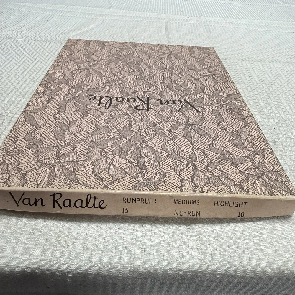 Vtg 50s VAN RAALTE Runpruf 15 Highlight 10 Nylon Hose Stockings Seam‎ New 1 Box